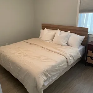 https://the-dock-condo-waterfront-zen-in-bluewater.hotels-destin.com
